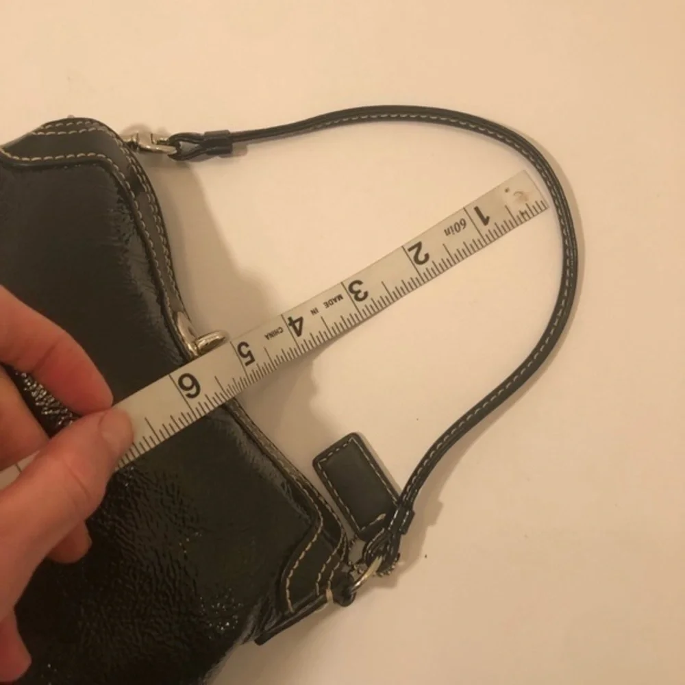 Coach vintage y2k black patent leather mini wristlet bag
